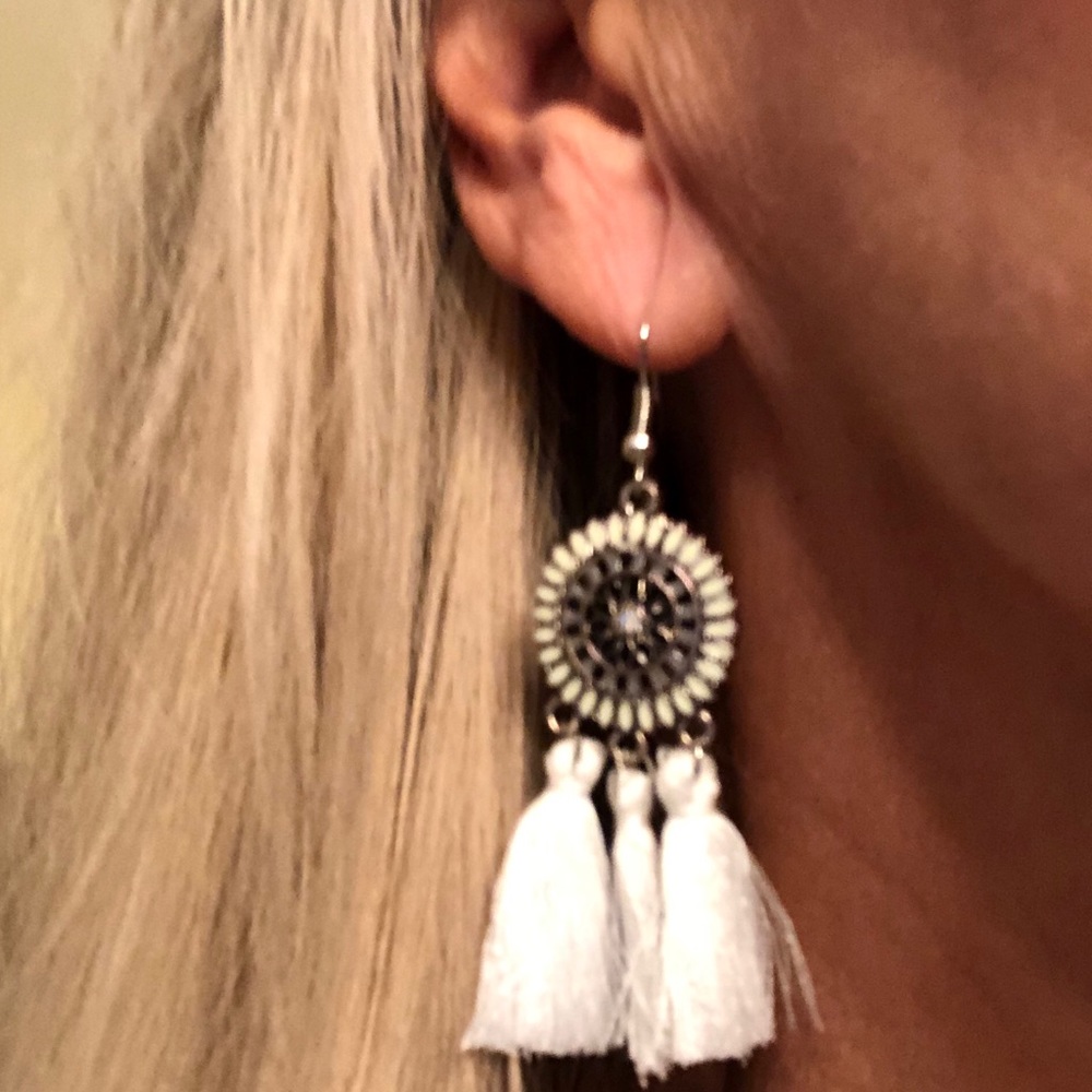 EARRINGS - Picture 2 of 6